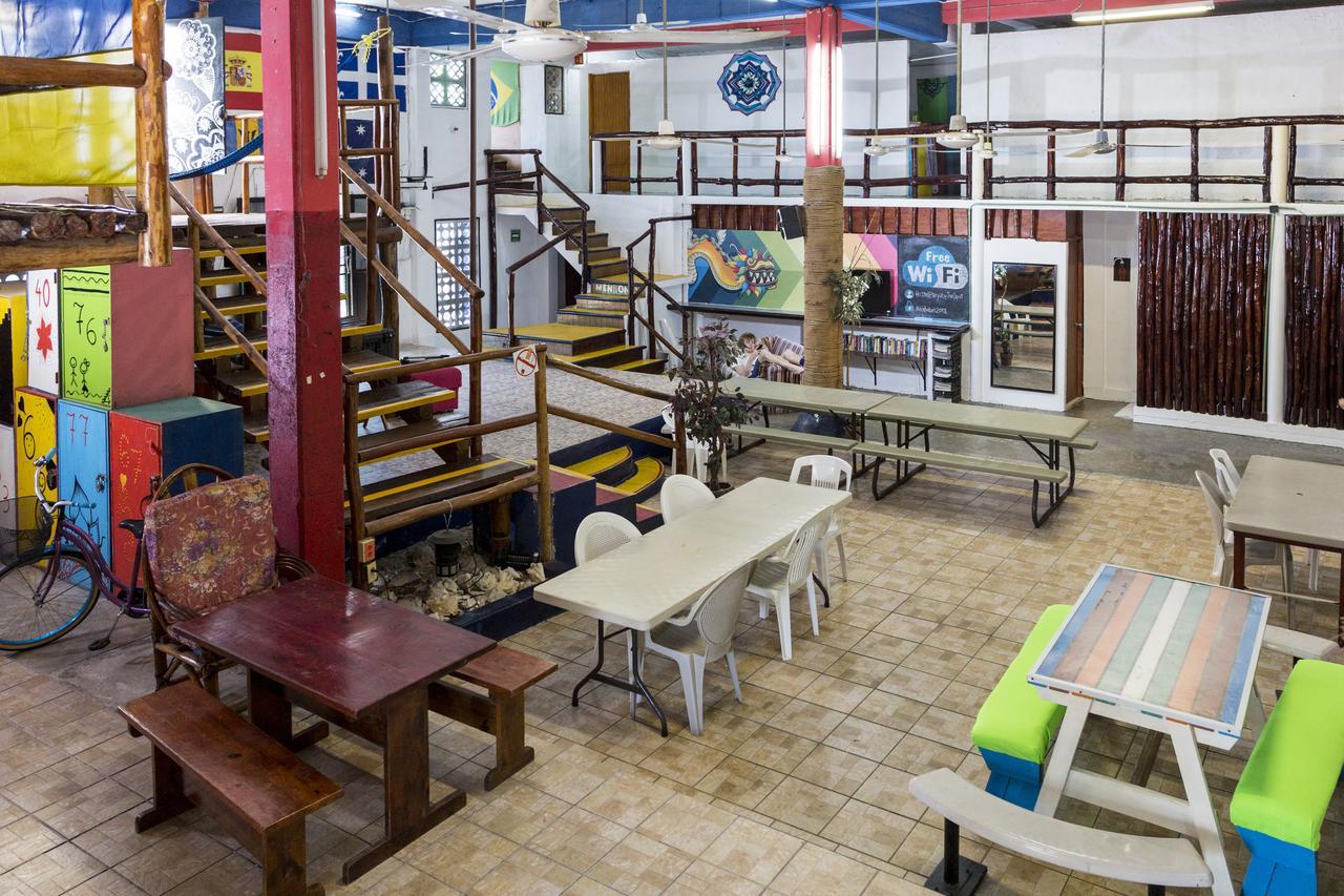 Hostel Playa Playa del Carmen Exterior photo